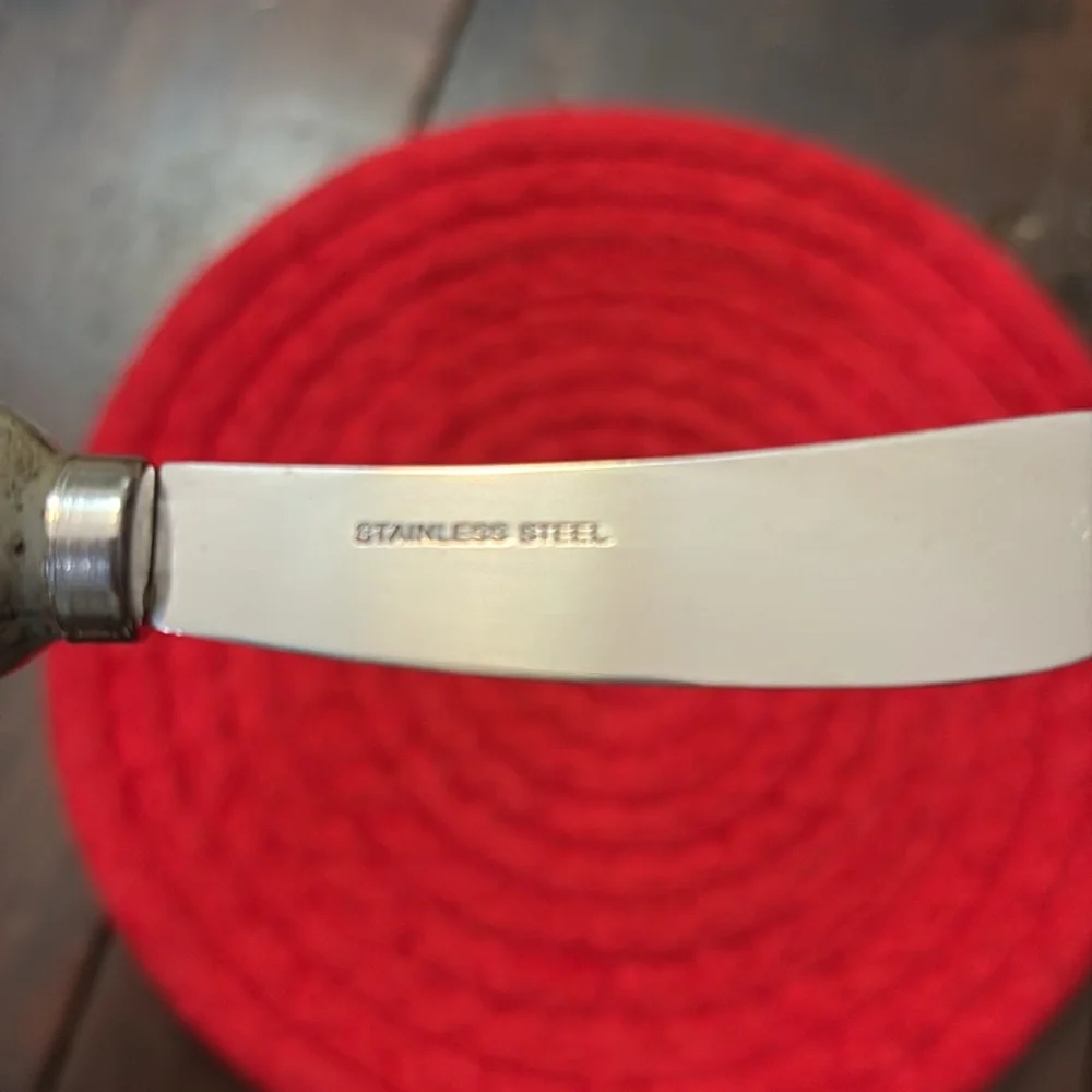 Ceramic Cheese/ Butter Spreader Stainless Steel- Gray Rose Design